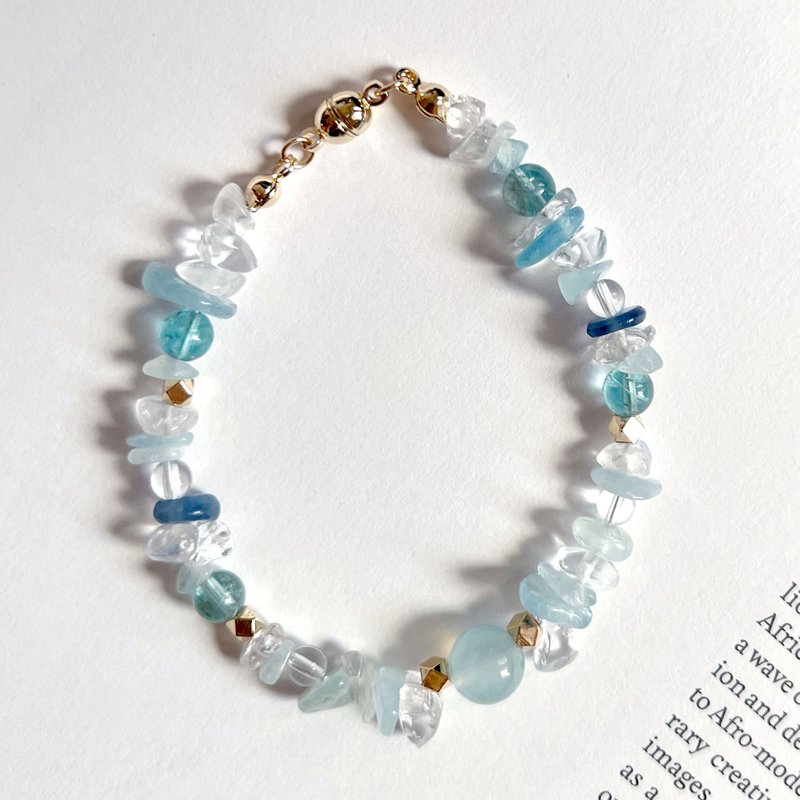 Blue [Sapphire] No. 5 design bracelet - สร้อยข้อมือ - คริสตัล สีเหลือง