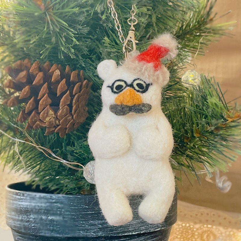 2-way polar bear ornament/bag charm that appears on the Christmas tree - Knitting, Embroidery, Felted Wool & Sewing - Wool White