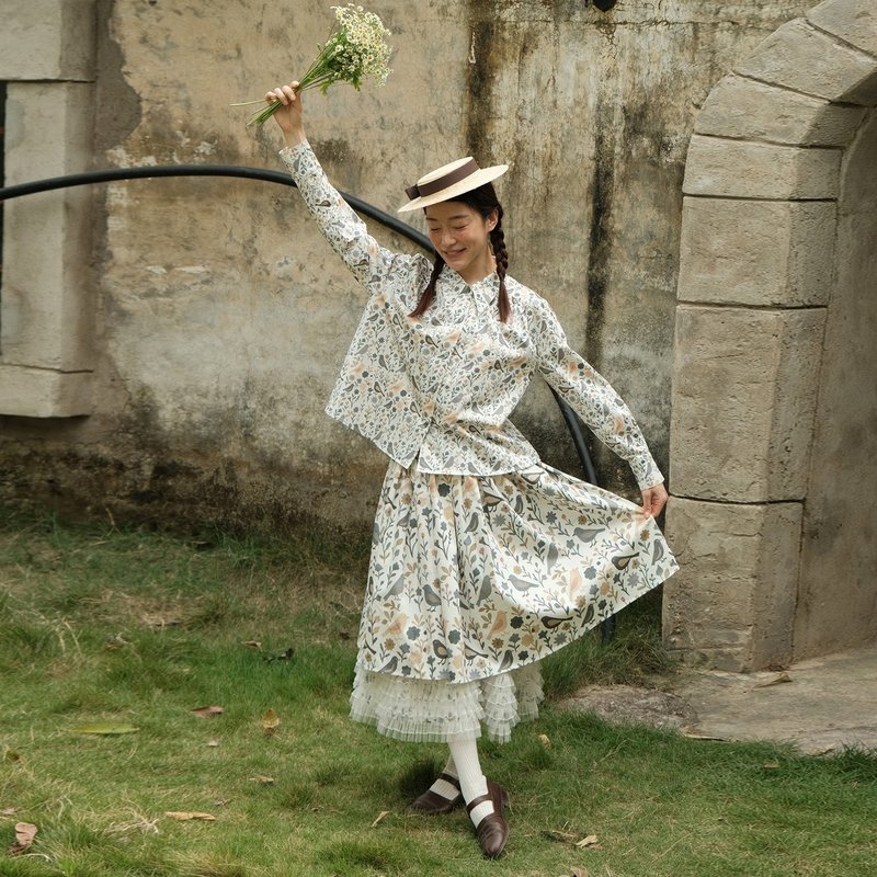 MintCheese 小鳥與風原創手繪淡彩鳥兒印花尖領襯衫/蕾絲半裙 - 其他 - 其他材質 多色