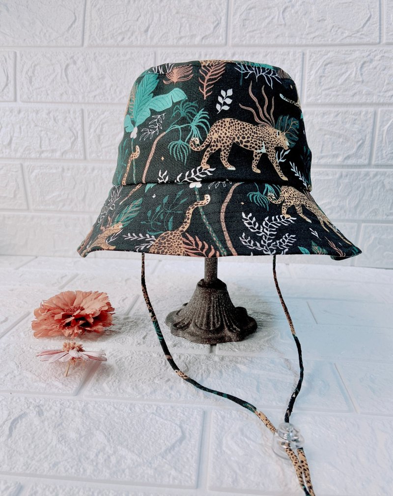 RARAKO-Handmade Limited Edition Hat-Adult & Children Fisherman Hat Sun Hat-Jungle Cheetah Black - หมวก - ผ้าฝ้าย/ผ้าลินิน สีดำ