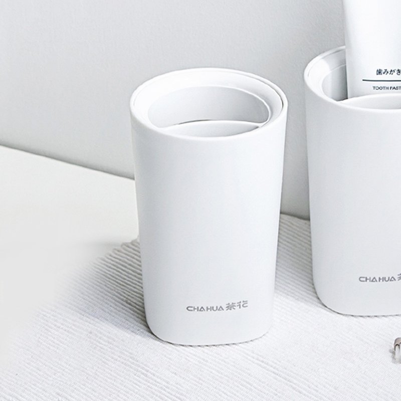 Camellia CHAHUA Ag+ Silver ion antibacterial separated toothbrush and toothpaste storage cup - อุปกรณ์ห้องน้ำ - พลาสติก ขาว