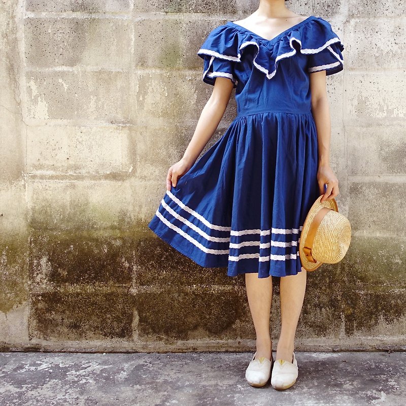 BajuTua /古著/ 美國製暗藍色大V領蓬蓬裙洋裝 - 洋裝/連身裙 - 聚酯纖維 藍色