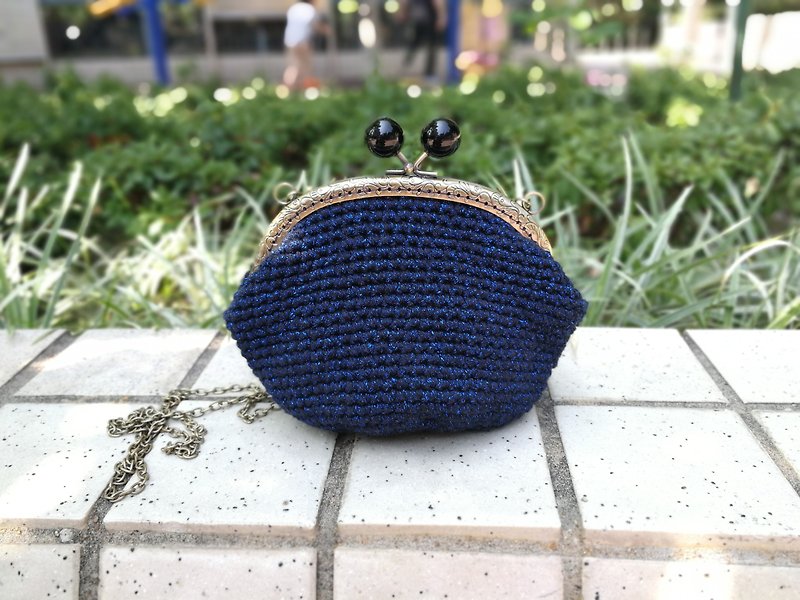 Hand Crochet Flashing Blue Medium Metal Mouth Gold Bag Shoulder Bag - Messenger Bags & Sling Bags - Cotton & Hemp Blue