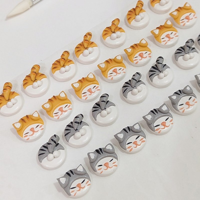 Earring Cute cat (polymerclay) - Earrings & Clip-ons - Other Materials Orange