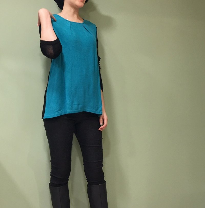 [TOP] Double active fold short top - เสื้อผู้หญิง - กระดาษ สีน้ำเงิน