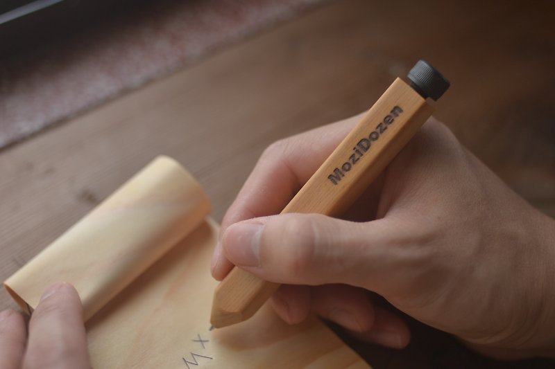 Replacement pen black pen - cypress pear wood dedicated wood to the forest - ปากกา - โลหะ สีเงิน
