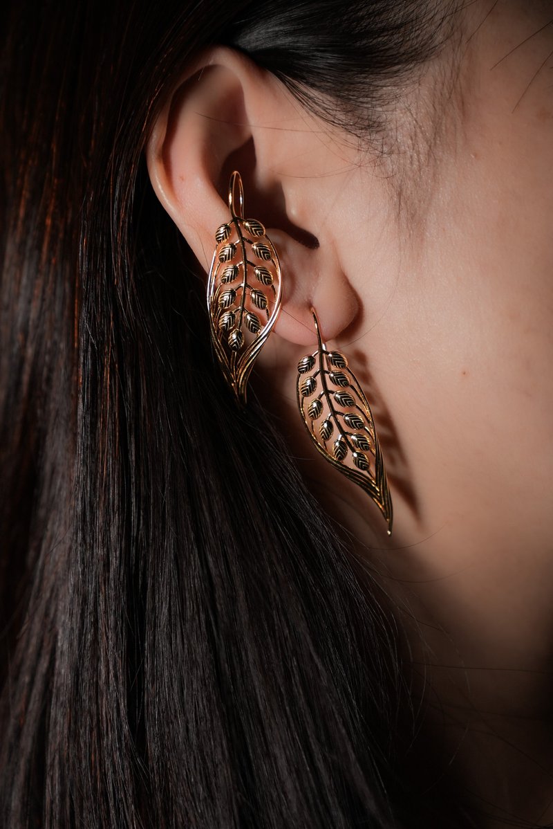 French golden wheat ear hook earrings - ต่างหู - โลหะ สีทอง