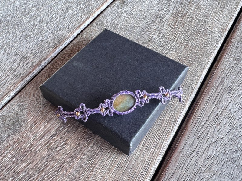 20260115 マクラメ 南米ワックスコード ラブラドライト ブレスレット - ブレスレット - 半貴石 パープル