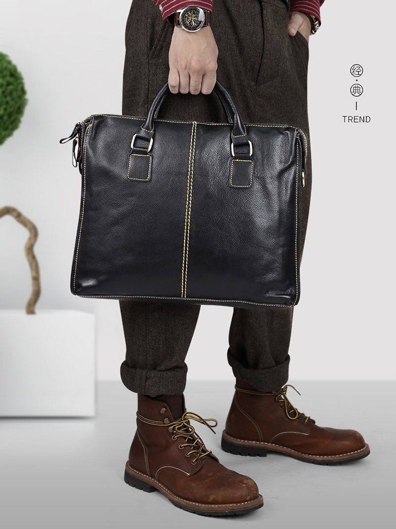 Men's Business Handbag Genuine Leather Crossbody Shoulder Bag Handmade Hand Bag - กระเป๋าเอกสาร - หนังแท้ สีดำ