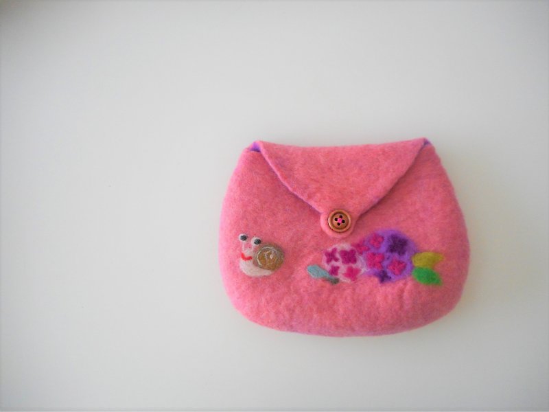 Hydrangea, snail, frog pouch - Toiletry Bags & Pouches - Wool Pink