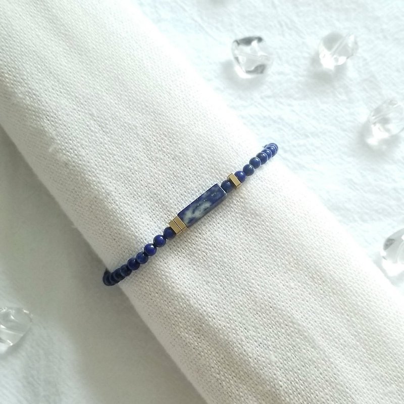 Lapis Lazuli Bracelet || Brass Square Ring Bead || December Birthstone Bracelet - Bracelets - Crystal Blue
