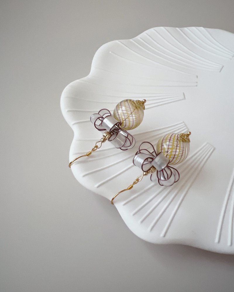 交換禮物 咖 垂墜式樹脂耳環 - 耳環/耳夾 - 樹脂 咖啡色