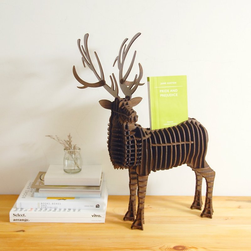 Male deer business card phone holder 3D hand-made DIY home decoration walnut large - Items for Display - Wood Brown