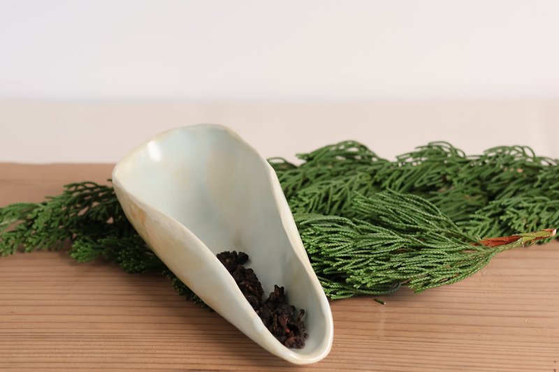 Tianqing Huangmei Gray Tea - Teapots & Teacups - Porcelain 