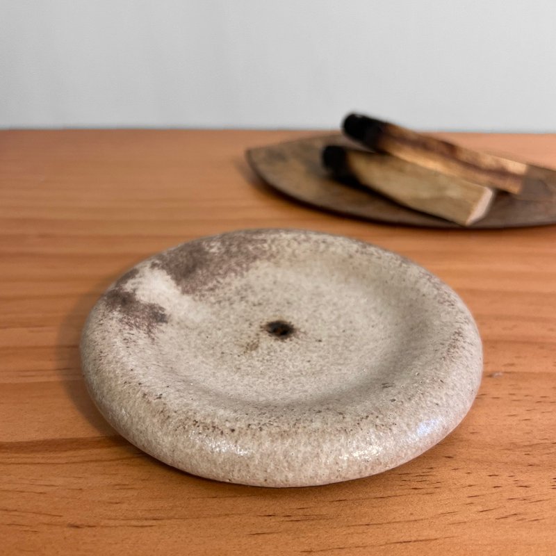 Ceramic Incense / Palo Santo Holder - น้ำหอม - ดินเผา สีนำ้ตาล