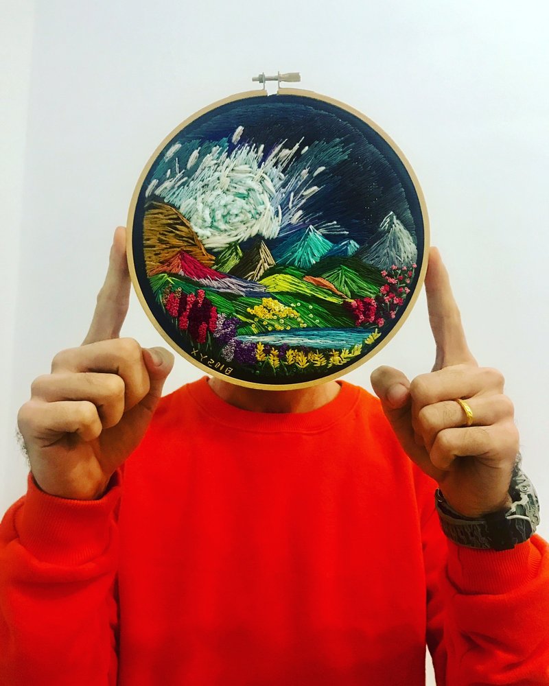 The embroidered magic mountain 3D奇幻園地刺繡擺飾 - 擺飾/家飾品 - 繡線 多色