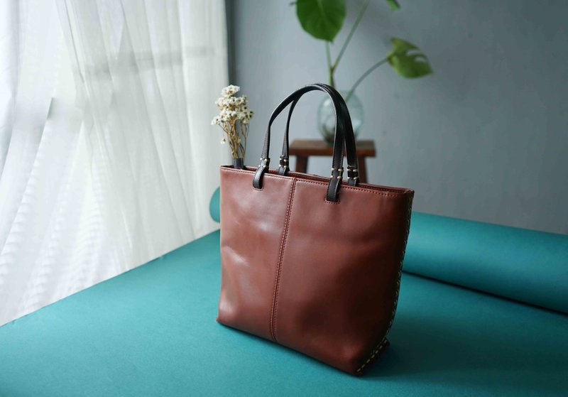 尋寶復古古董包-實用主義深棕色手縫線裝飾長方手提托特包 - 手提包/手提袋 - 真皮 咖啡色