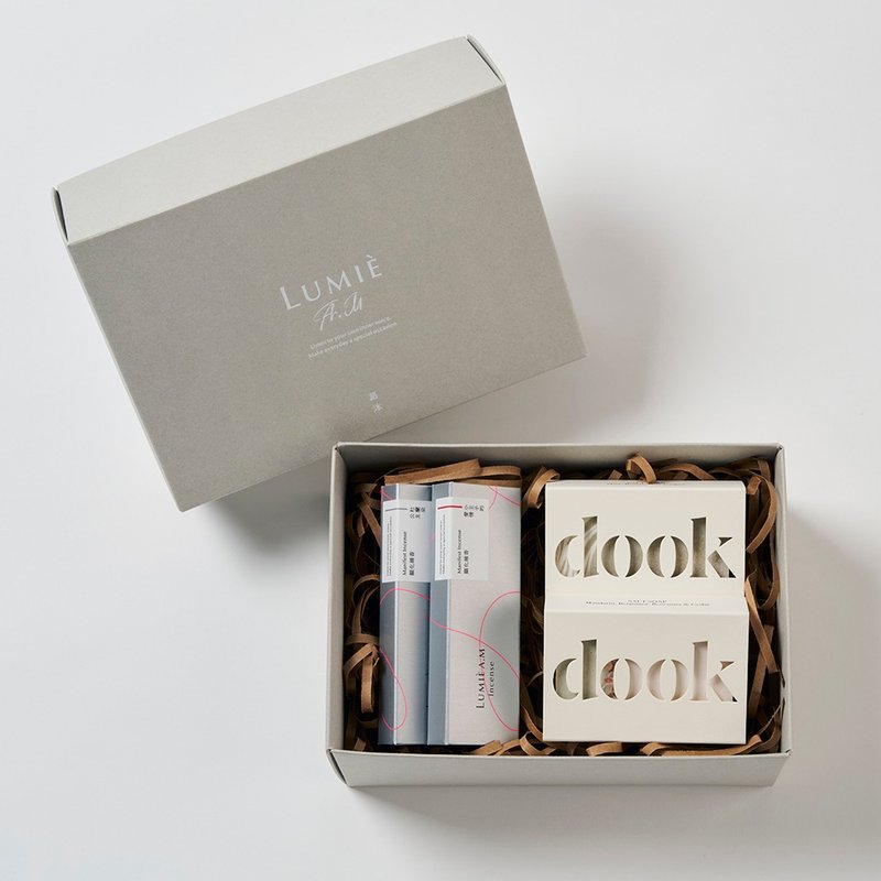 【日本聯名】北海道插畫家ネクタイX 路洣- 心之香氣禮盒組 - 保養/沐浴旅行組 - 紙 咖啡色