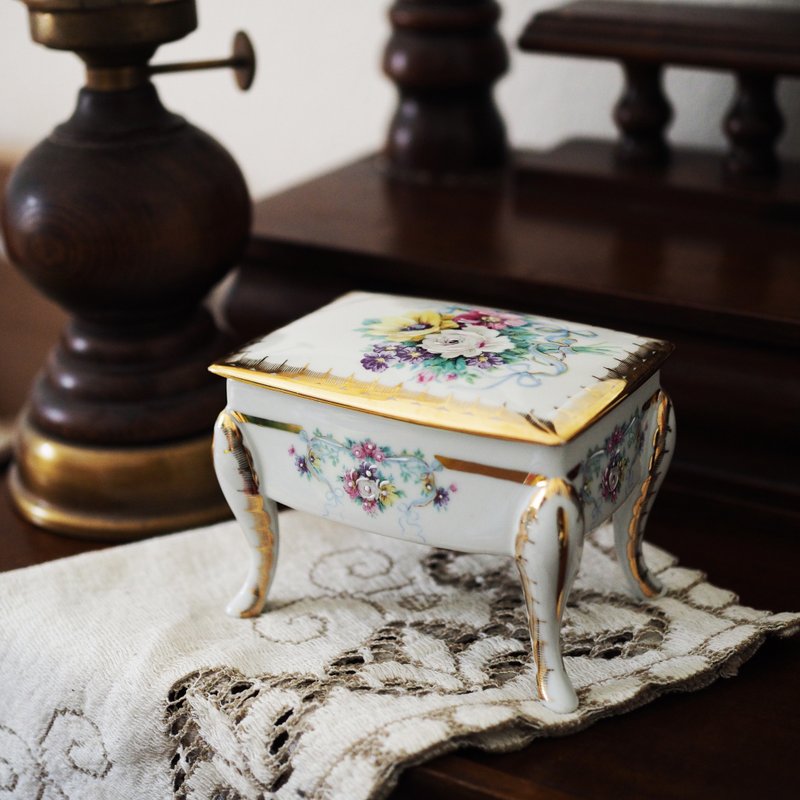 1940年法國古董 Limoges 有腳方形飾品盒 - 擺飾/家飾品 - 瓷 多色