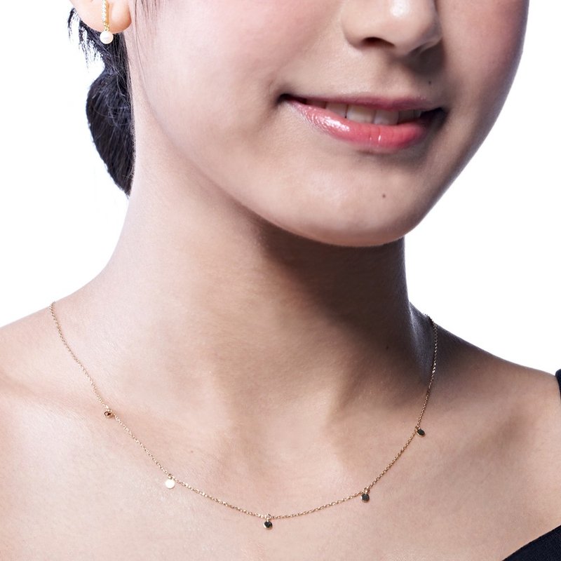 W Jewelry Light Jewelry | 10K Gold Mini Metal Disc Necklace - สร้อยคอ - เครื่องประดับ สีทอง