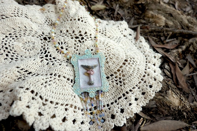 Girls forest mushrooms clay necklace vintage jewelry - สร้อยคอ - ดินเหนียว สีน้ำเงิน