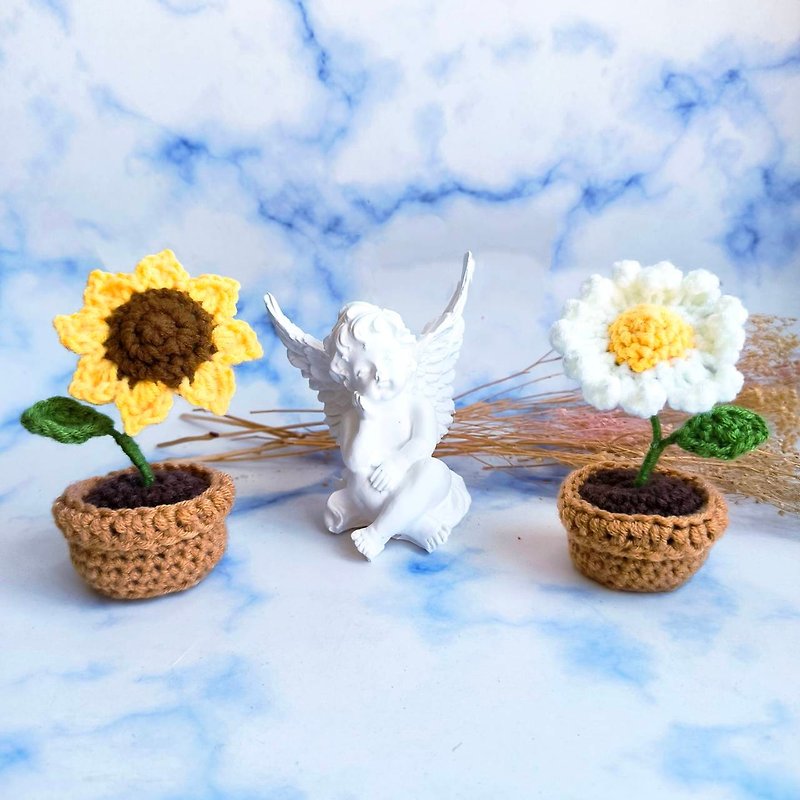 Healing handmade wool miniature single sunflower/daisy potted graduation gift exchange gift - ของวางตกแต่ง - ผ้าฝ้าย/ผ้าลินิน สีนำ้ตาล