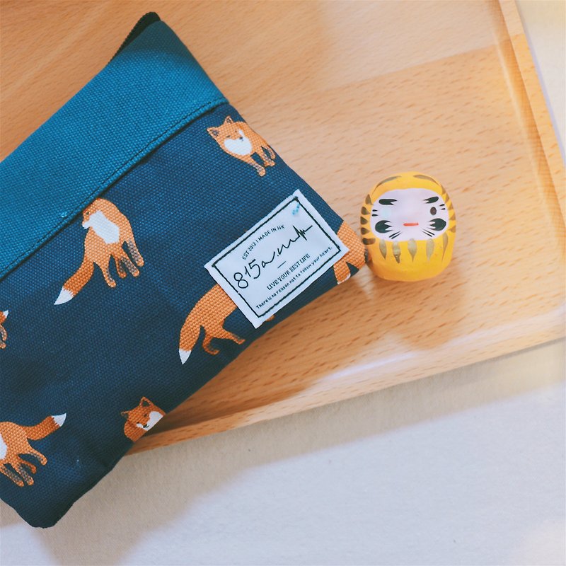 Color matching fox pen bag / cosmetic bag | 815a.m - กระเป๋าเครื่องสำอาง - ผ้าฝ้าย/ผ้าลินิน สีดำ