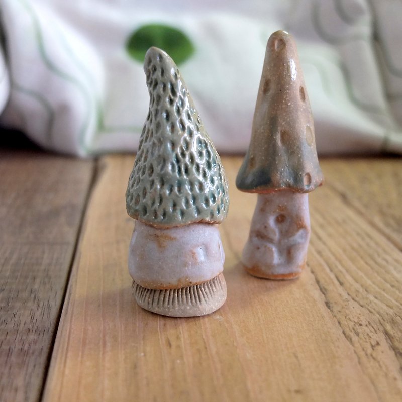 Deep mushroom forest pottery figurine / two-piece - Items for Display - Pottery 