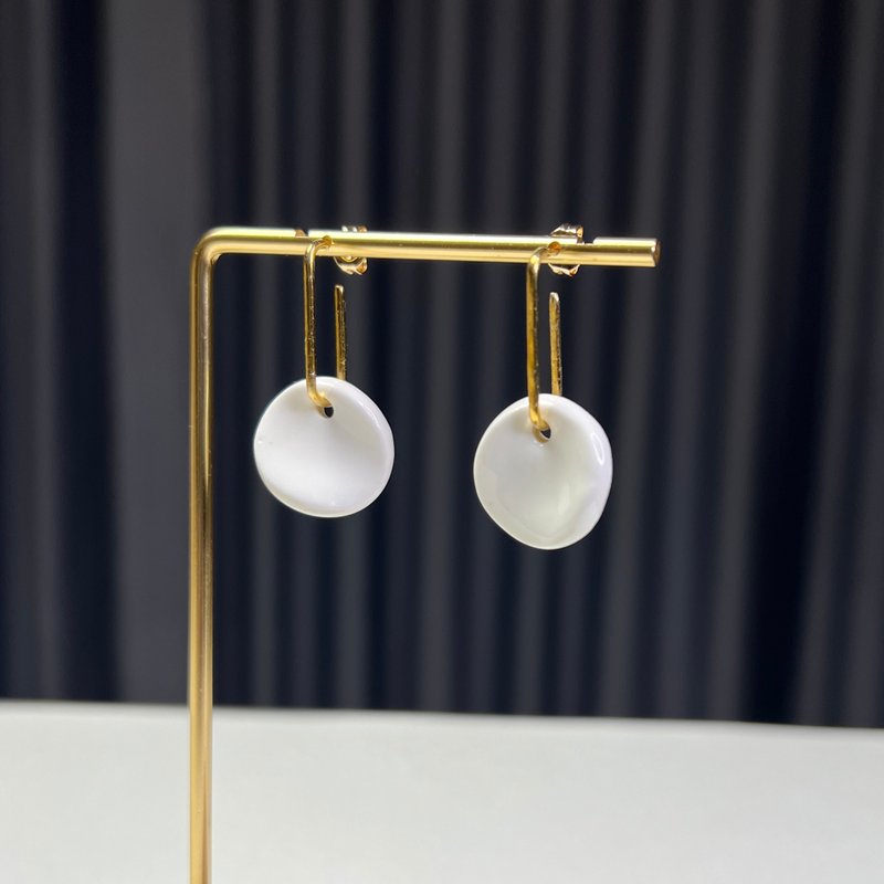 Timeless 白瓷耳環 White Berry 聖誕 派對 禮物 包裝 - 耳環/耳夾 - 瓷 白色