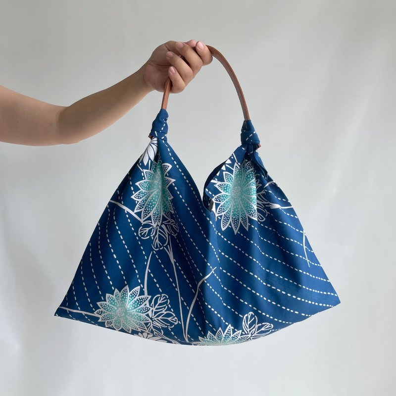 Unique | Single layered AZUMA bag -YUKATA fabric, Blue with light blue flowers - Handbags & Totes - Cotton & Hemp Blue