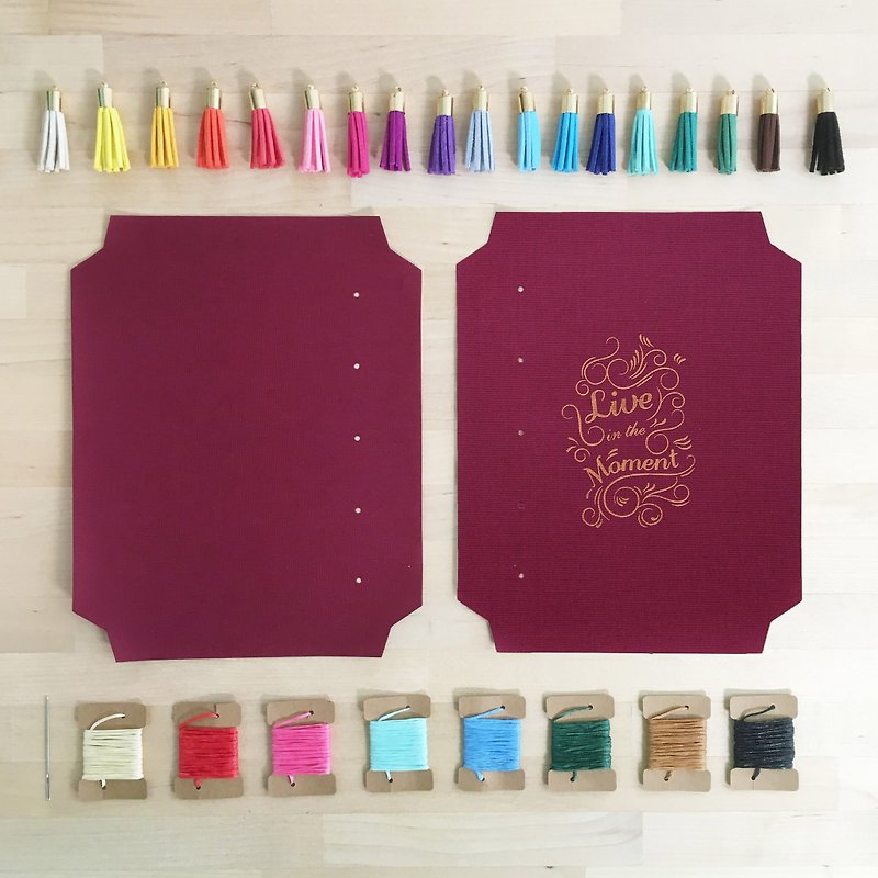 Fabric-Like Burgundy Paper + Suede Tassel Bookmark Craftbook Maker (DIY Notebook / Bookbinding Kit - Live In The Moment - งานไม้/ไม้ไผ่/ตัดกระดาษ - กระดาษ สีแดง
