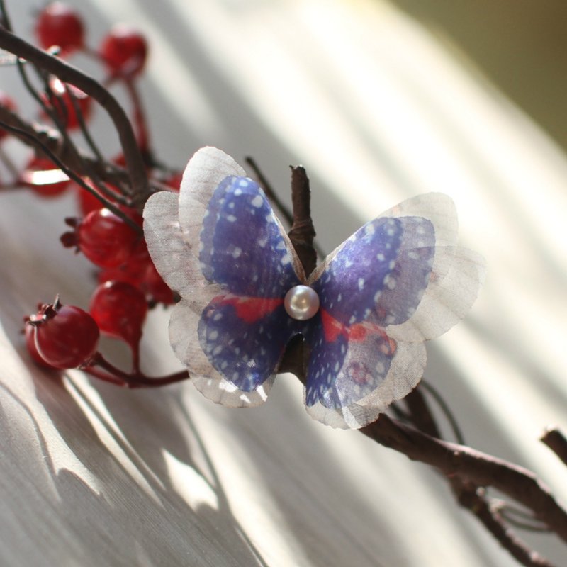 Butterfly tulle ring & natural freshwater pearl (925 half Silver adjustable open ring) ring - แหวนทั่วไป - ผ้าไหม สีน้ำเงิน