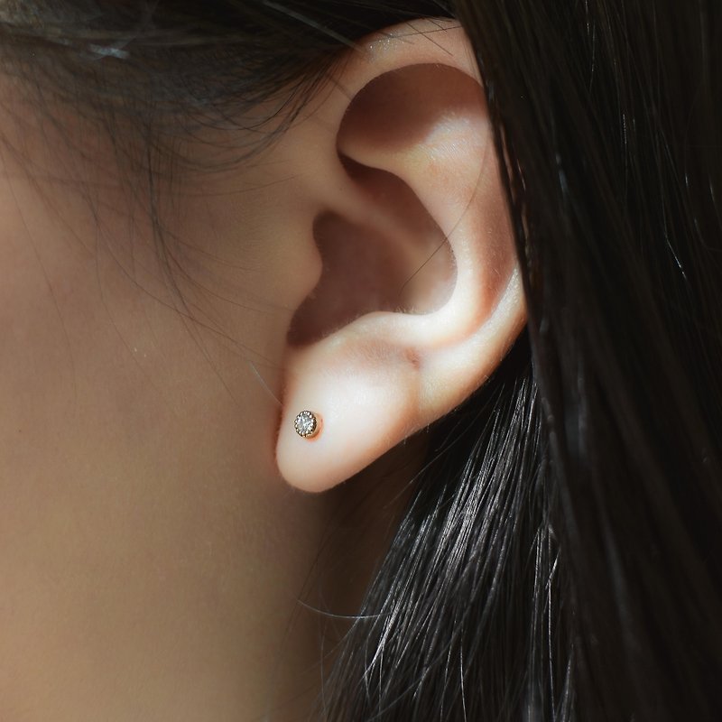 Natural diamond earrings-classic sparkle/14K gold - Earrings & Clip-ons - Diamond 