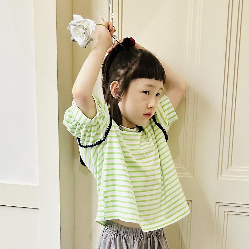 Green Striped Princess Sleeve Top/Puff Sleeve T-shirt T-shirt Parent-child Clothing - เสื้อยืด - ผ้าฝ้าย/ผ้าลินิน สีเขียว