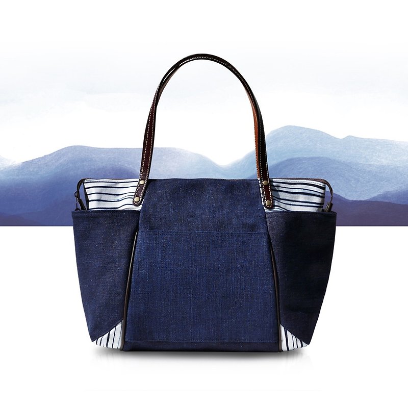 Zhuoye Blue Dye-Elegant Shoulder Bag - กระเป๋าแมสเซนเจอร์ - วัสดุอื่นๆ สีน้ำเงิน