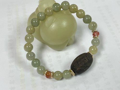 Angel's tears 天使之淚 Jewelry Design 天然緬甸玉 秋香黃翡翠珠設計沉香牡丹珠設計手串