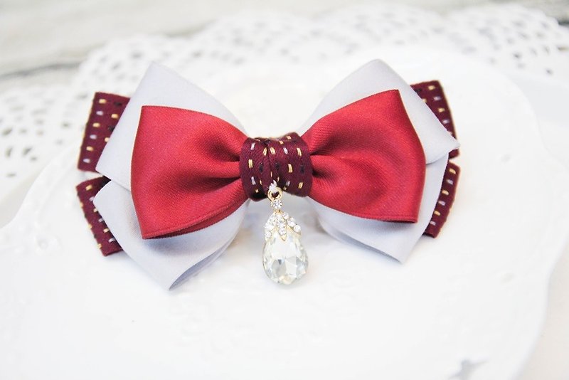 Sweet House Christmas red bow French clip - Hair Accessories - Cotton & Hemp Red