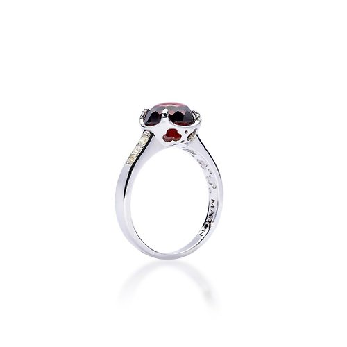 MARON Jewelry Little Daydream Ring with Red Garnet