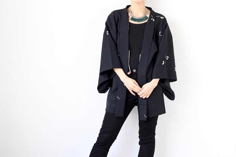 shibori haori, black kimono top, floral kimono /4150 - 女大衣/外套 - 絲．絹 黑色