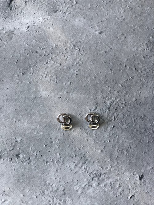 ヴィンテージ 中古 クリスチャンディオール サークル型 ピアス イヤリング ヴィンテージ 中古 クリスチャンディオール サークル型 ピアス