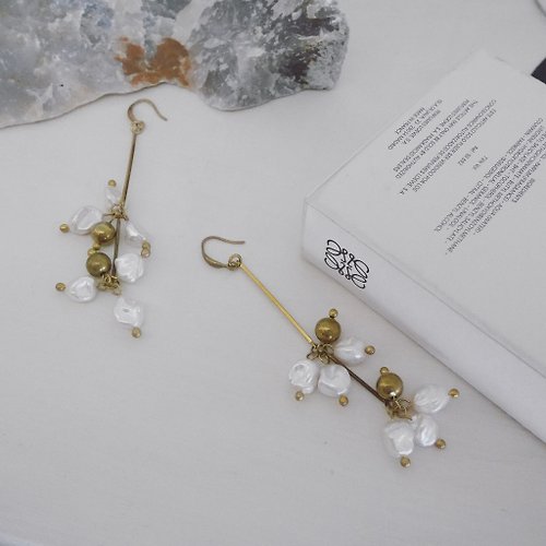 Mouton blanC 耳環 ピアス / イヤリング | 串系列 淡水珍珠