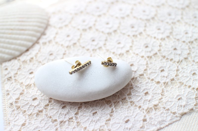 Balance-zircon brass handmade earrings - Earrings & Clip-ons - Other Metals 