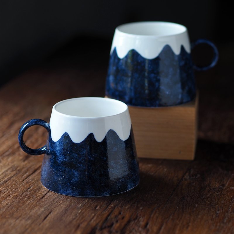 [Mount Fuji] Small Er Yamagata Cup - The best souvenir for Taiwan-Japan friendship - แก้วมัค/แก้วกาแฟ - เครื่องลายคราม ขาว