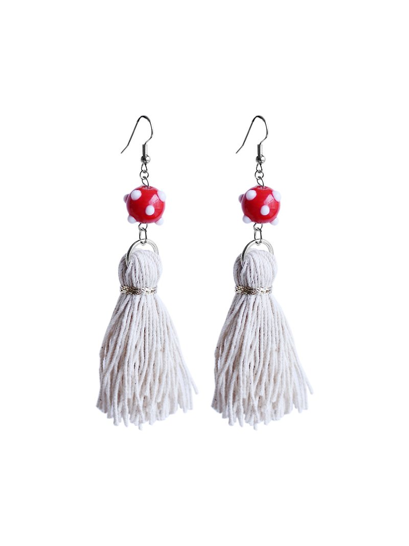 YAYOI KUSAMA EARRINGS - Red Cotton Tassel Earrings - ต่างหู - ผ้าฝ้าย/ผ้าลินิน สีแดง