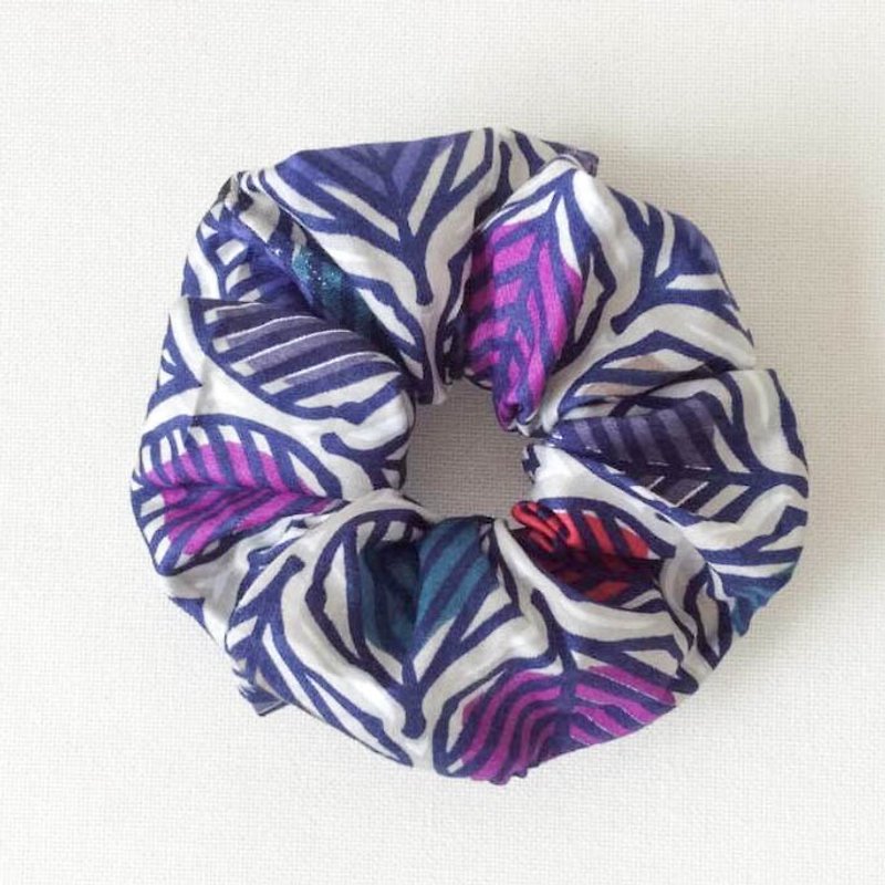 Purple Leaf Hair Tie - เครื่องประดับผม - ผ้าฝ้าย/ผ้าลินิน สีม่วง