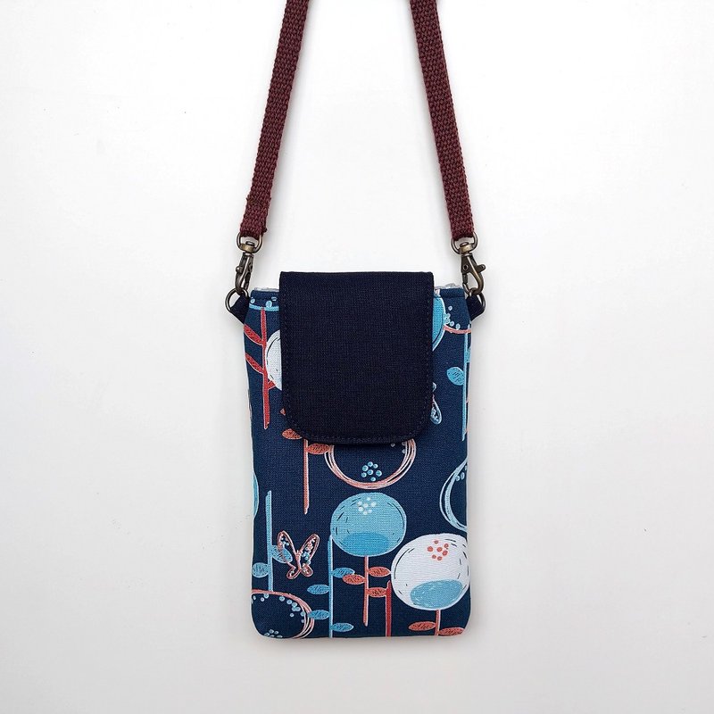 Crossbody/neck hanging mobile phone bag - blue circle flower - Phone Cases - Cotton & Hemp 