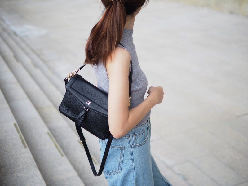 Ruby (Black) : Leather bag, Cross-body bag, Black color, Handbag - 手提包/手提袋 - 真皮 黑色