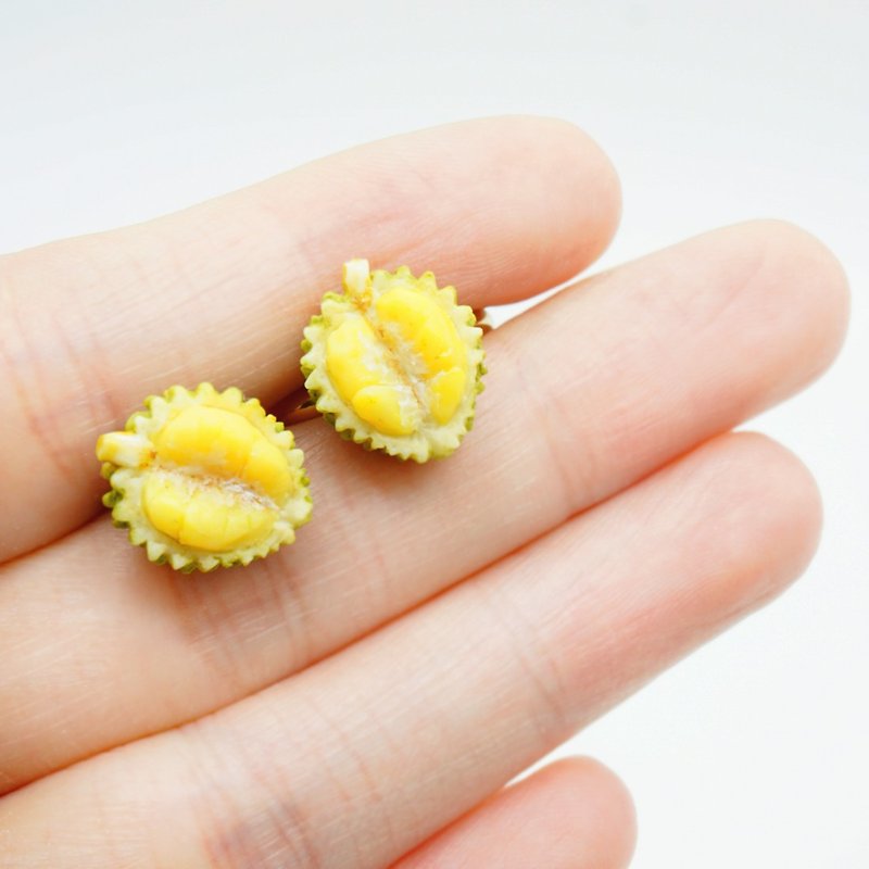 Super realistic miniature durian ornaments S925 sterling silver pocket durian necklace ring clip earrings ear pin pendant - Necklaces - Clay Green