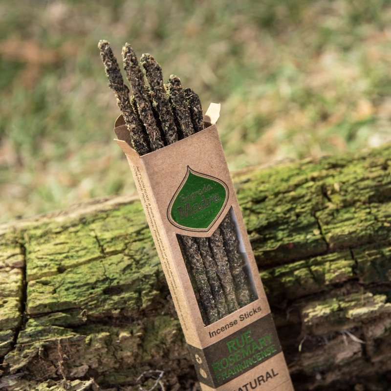 【サグラダ・マードレ】ローズマリー、フェンネル、フランキンセンスの母～天然アロマスティック - アロマ・線香 - 寄せ植え・花 カーキ