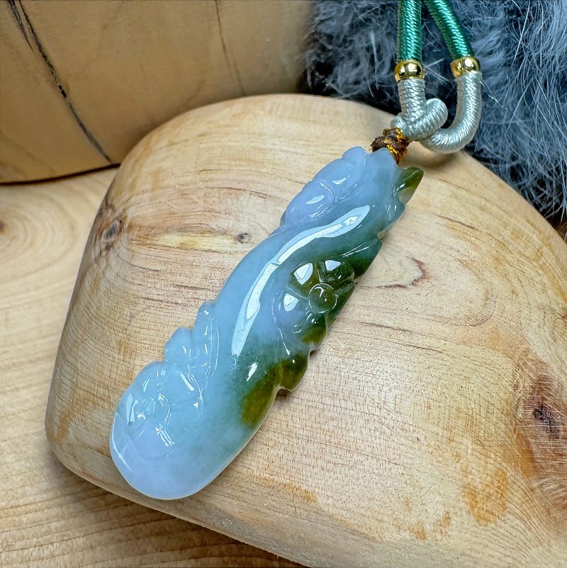 立體手雕 幻彩漸變色 紫羅蘭綠 梅花 糯種 紫綠相間 天然 緬甸玉 - 項鍊 - 玉石 多色